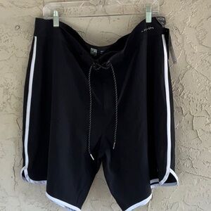 Quicksilver Board Shorts Men’s Size 40 Black/White Beach Surf NEW